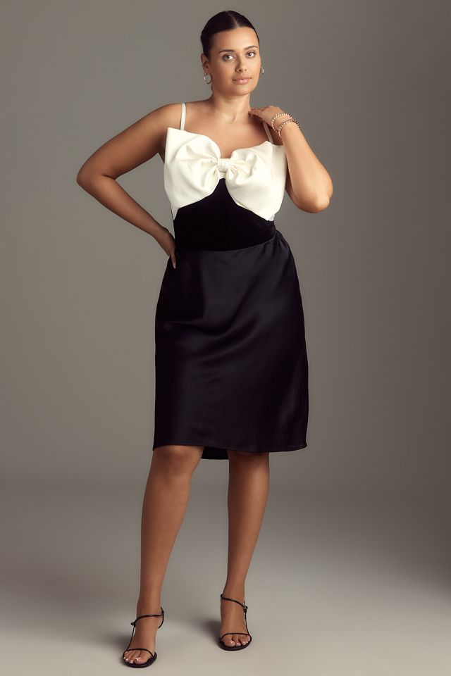 Eloquii Plus Oversized Bow Velvet Bodysuit #2