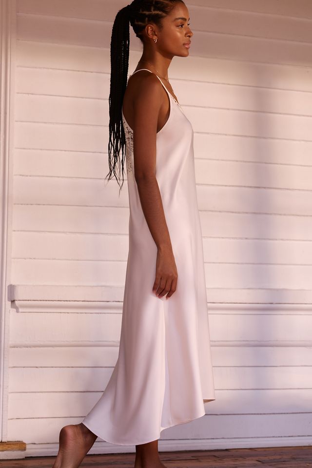 Flora Nikrooz Genevive Lace-Trimmed V-Neck Chemise | Anthropologie