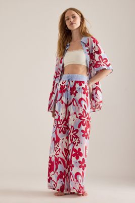 It's 9pm Conjunto de Camisa Floral Antibes y Pantalones de Pierna Ancha