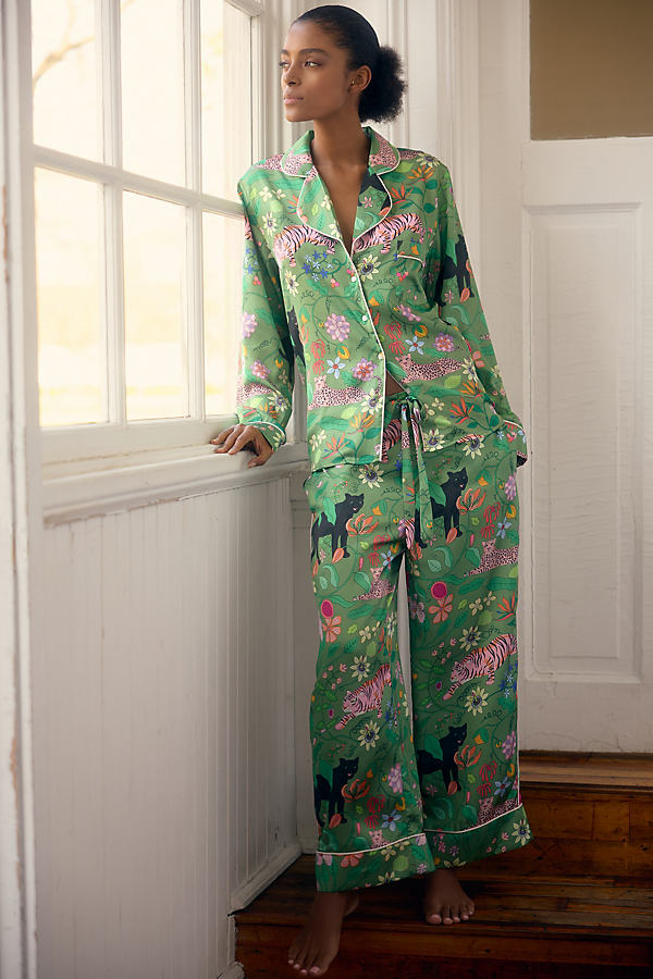Karen Mabon Long-sleeve Wild Creatures Pajama Set In Multicolor
