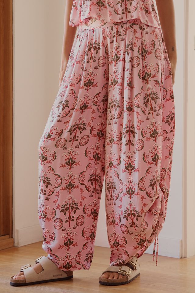 パンツ Anthropologie By Anthropologie Silky Wide-Leg Harem Pants | Anthropologie UK