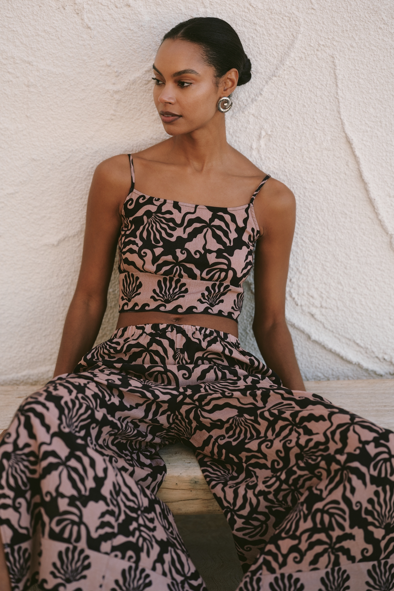 Sanctuary Side-Slit Cropped Pants