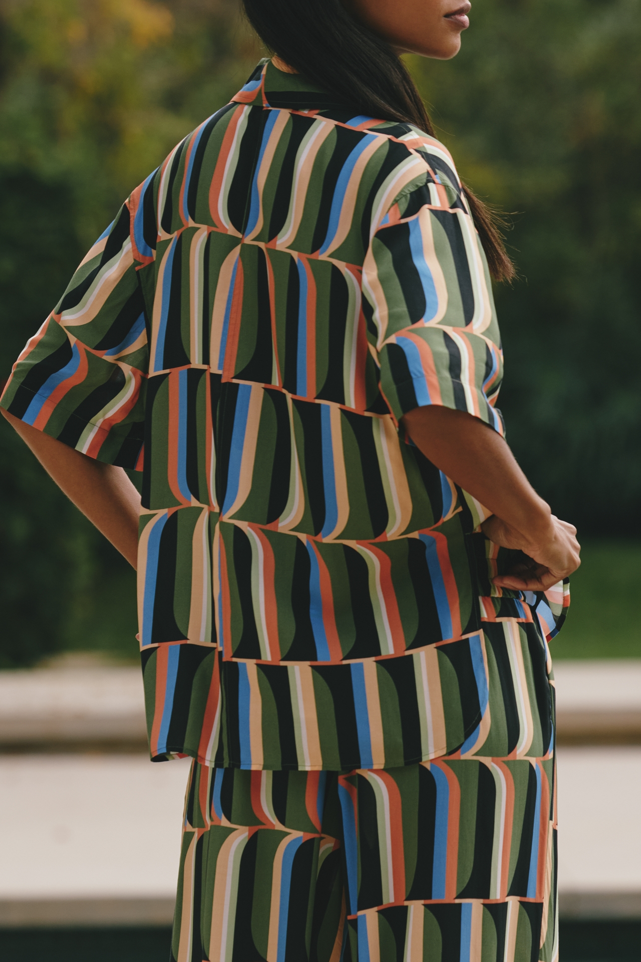 JETS Urban Geo Short-Sleeve Buttondown Top