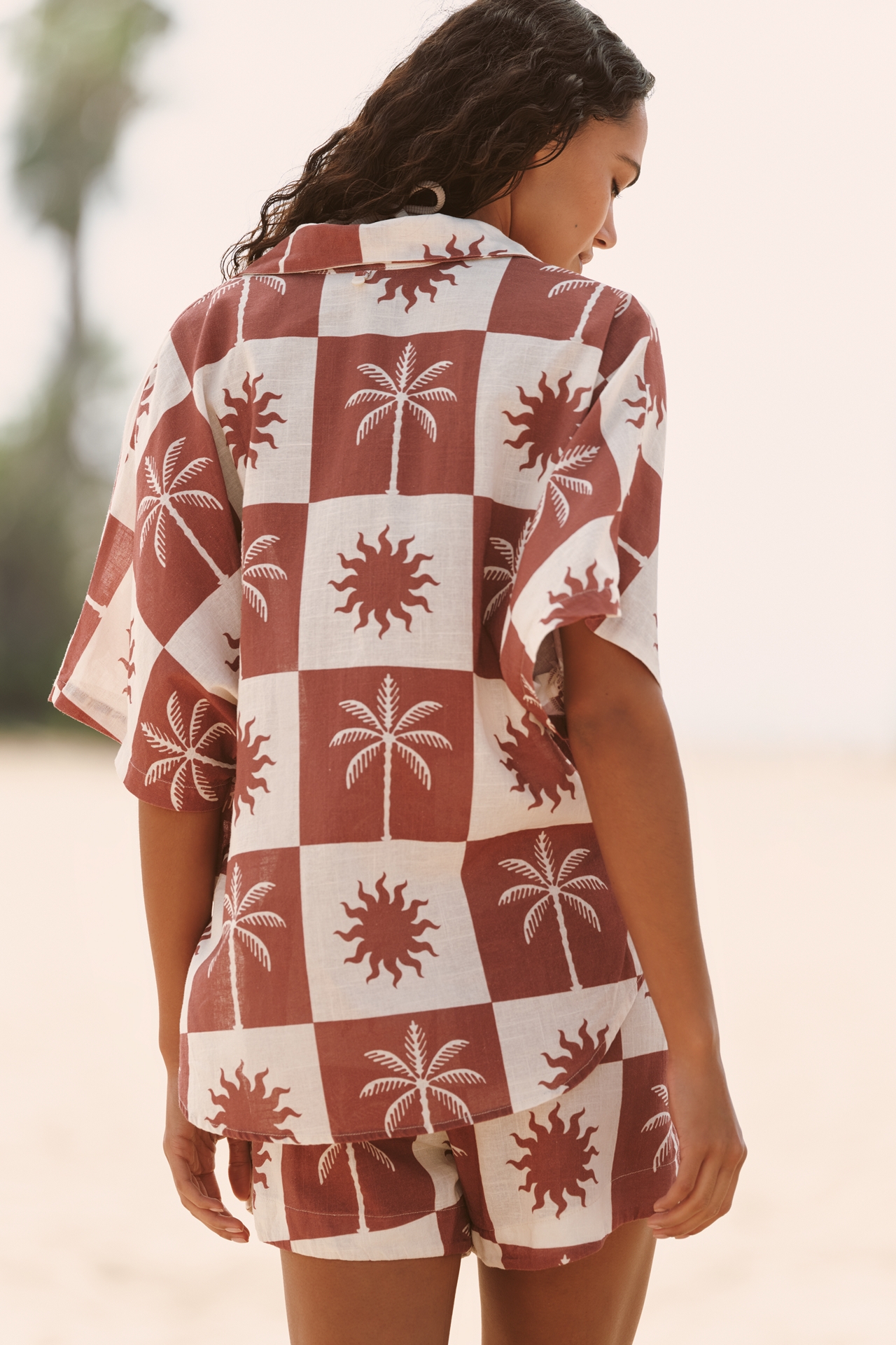 Malai Sunrise Palm Twyla Short-Sleeve Buttondown Shirt