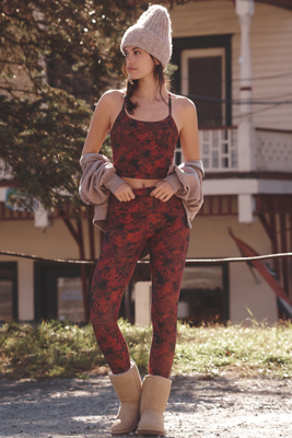 BEYOND YOGA SOFTMARK HIGH-WAISTED MIDI LEGGINGS 