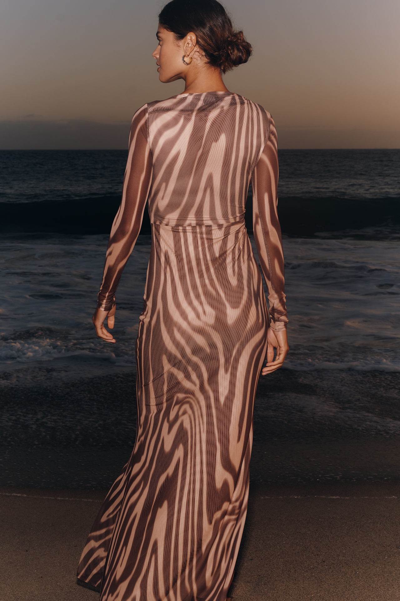 SUBOO Long-Sleeve Flared Midi Dress