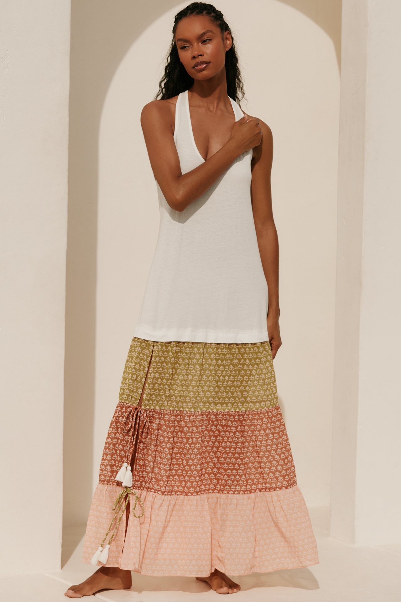 Celandine Sleeveless Scoop-Neck Tiered Maxi Dress