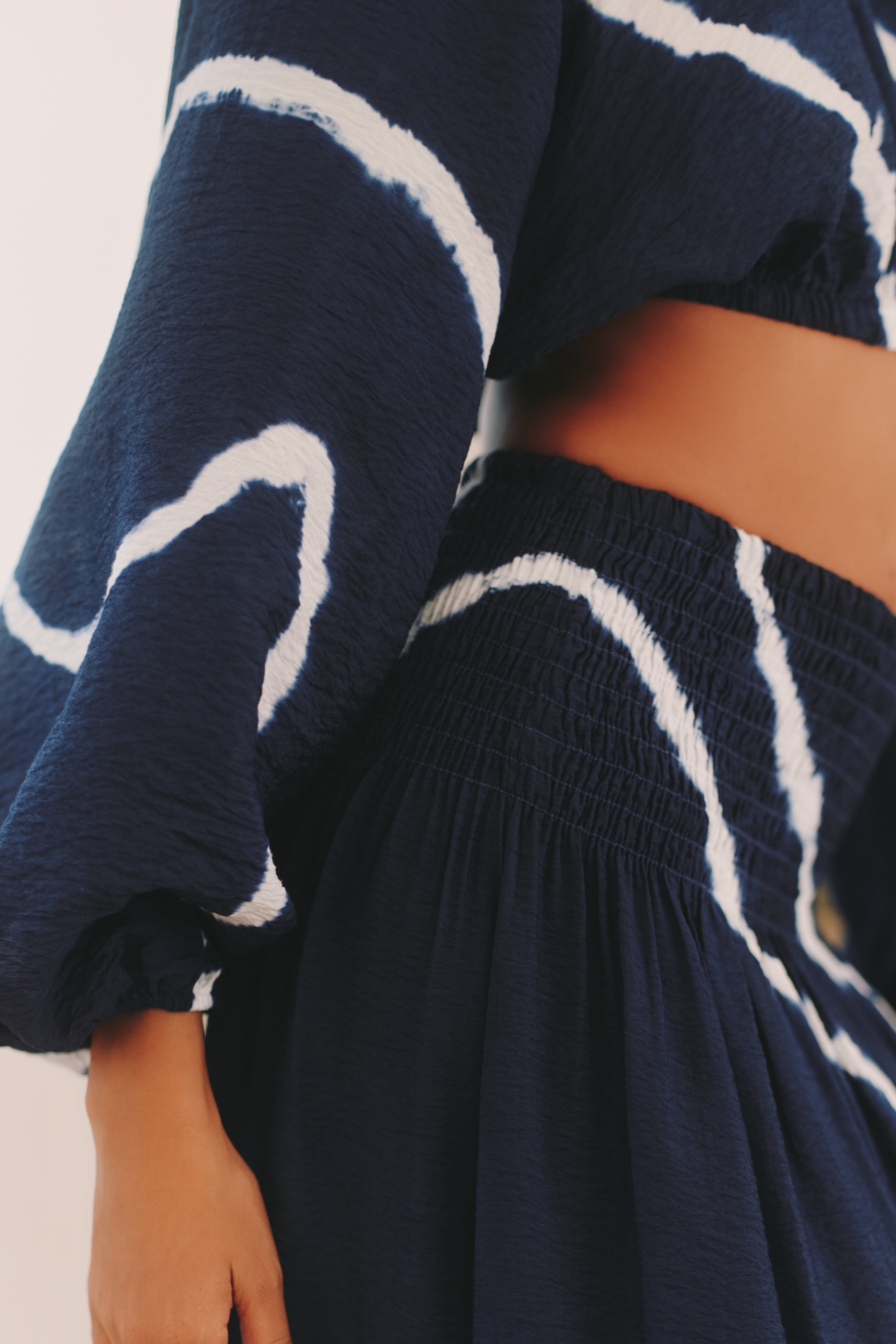 Electric & Rose Abigail Long-Sleeve Crop Top