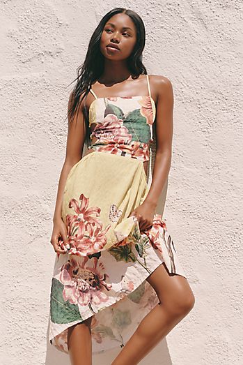 holiday midi dresses Just To Know You Emerald Green Floral Dress Shop the Mint You are going to have all the love for this satin floral beauty Holiday Maxi & Midi Dresses