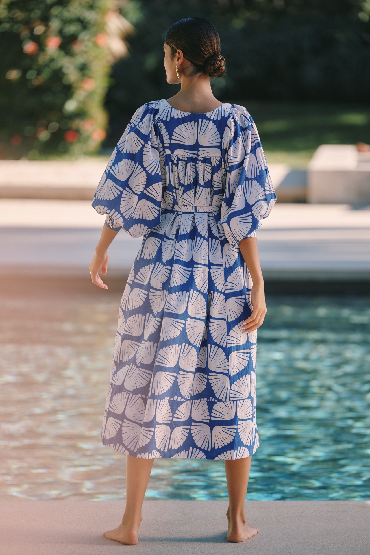 Ro's Garden Lulu V-Neck Midi Dress