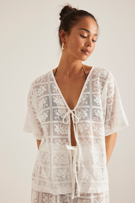 Haut en Dentelle Noué Devant Loli en taille: Uk 14 chez Anthropologie - 4th & Reckless - Modalova