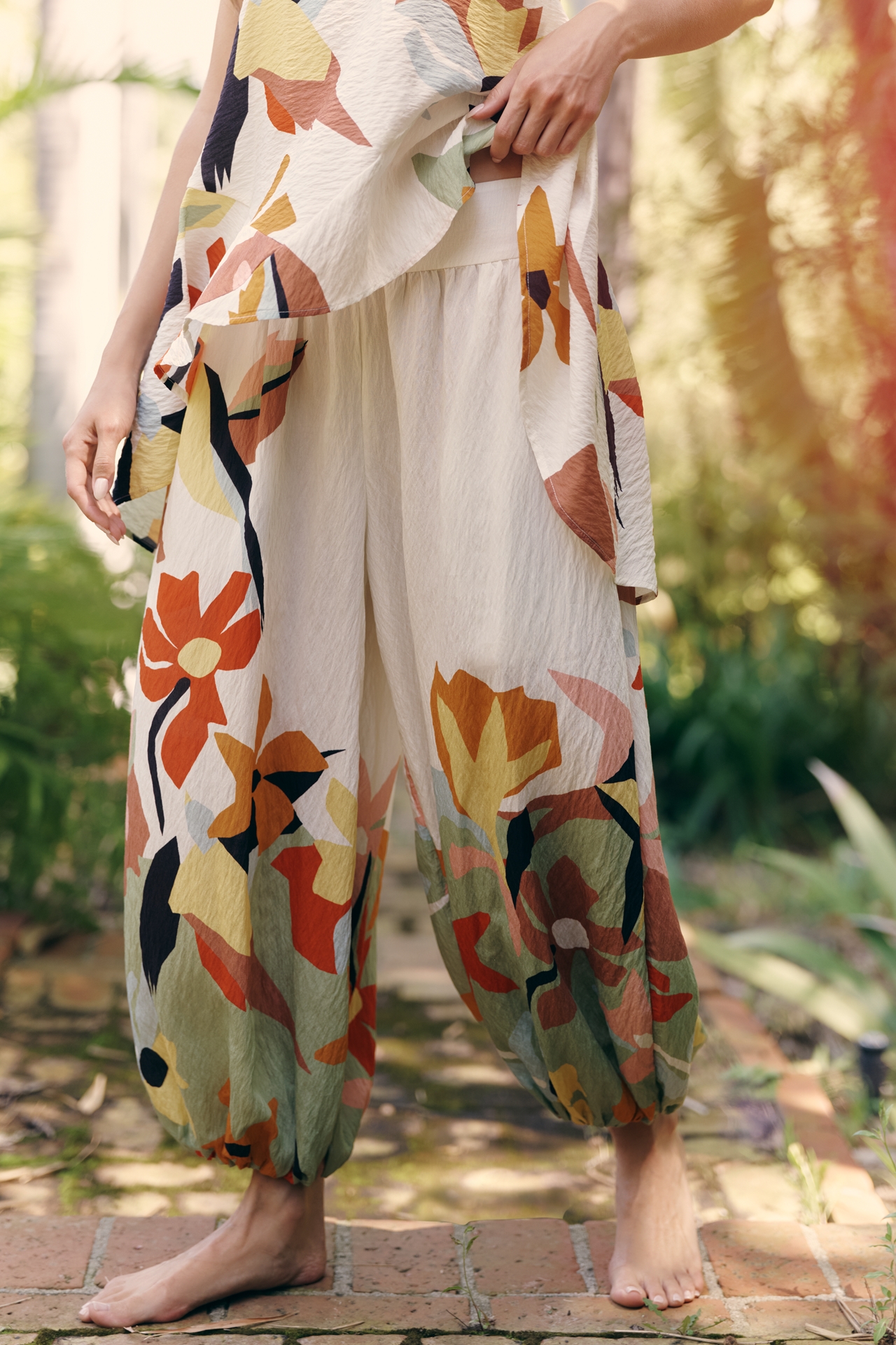 Celandine Flowy Balloon Pants