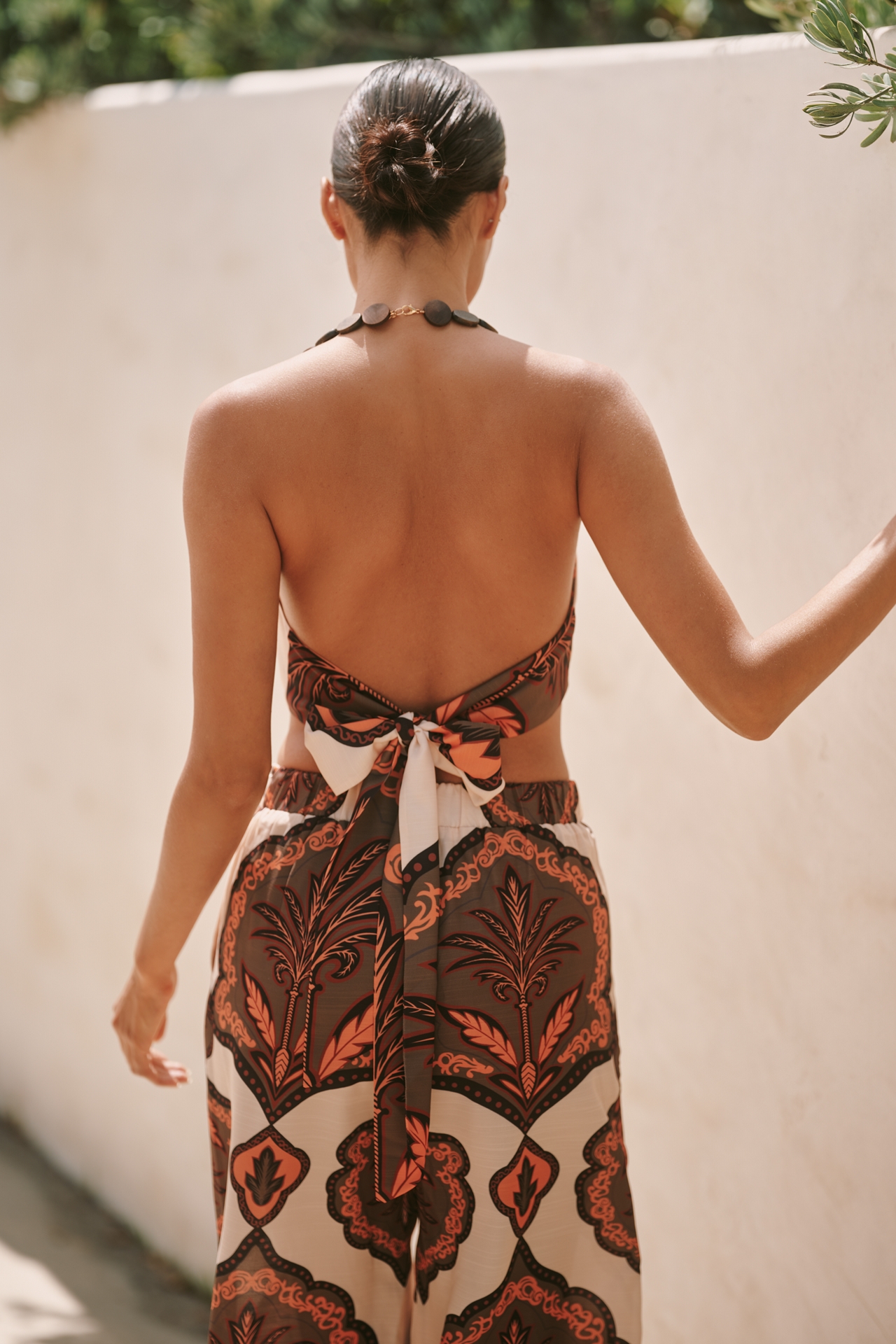 BLITHE Crop Scarf Top