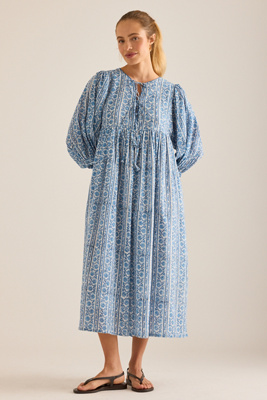 Robe mi-longue Farah à manches bouffantes en taille: S chez Anthropologie - Dilli Grey - Modalova