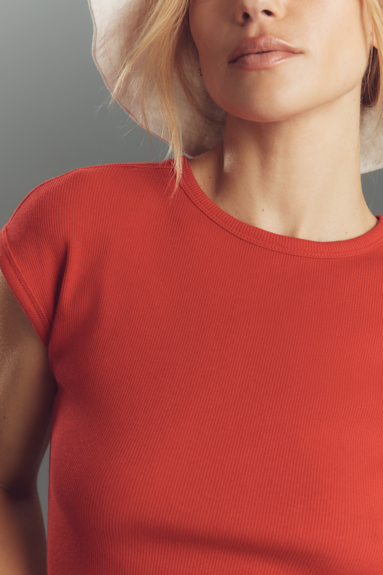 The Betty Crew-Neck Baby Muscle Tee by Maeve