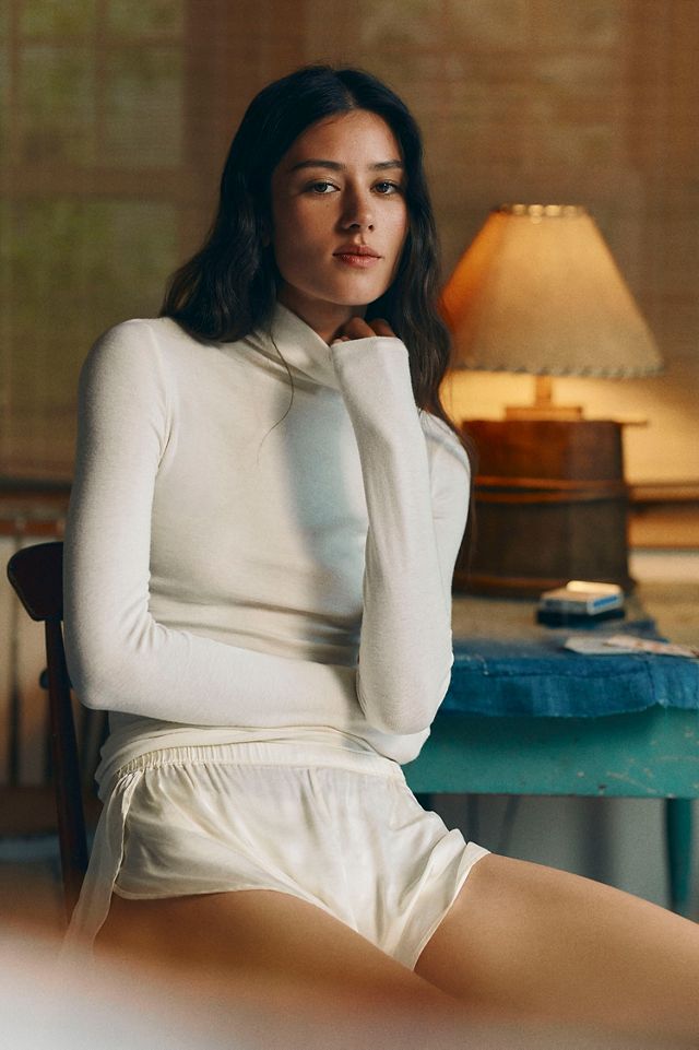 By Anthropologie Arena Wool Blend Fitted Turtleneck Top #9