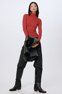 By Anthropologie Long-sleeve Turtleneck Top In Purple