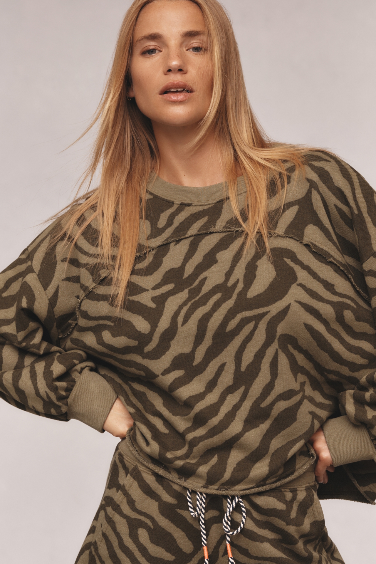 Sundry Femme Zebra Sweatshirt