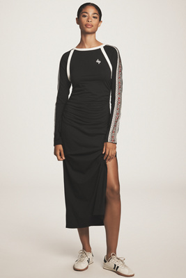 Robe midi froncée à manches longues taille: XS chez Anthropologie - Daily Practice - Modalova