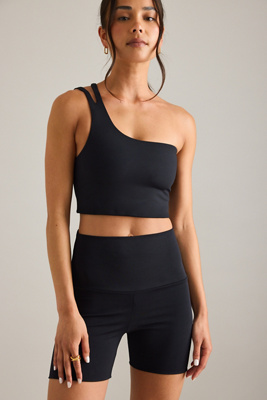 Brassière de sport asymétrique Uma en taille: XS chez Anthropologie - Girlfriend Collective - Modalova