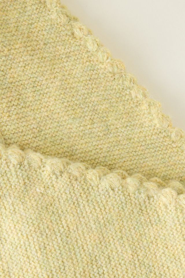 Small Scallop Triangle Scarf #1