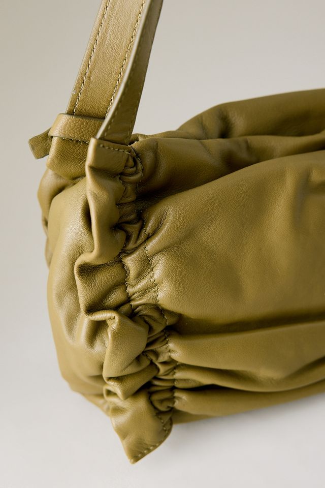 Bolso de Hombro de Cuero Fruncido #4