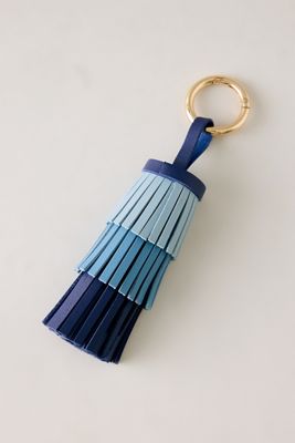 Bijou de sac à pompons