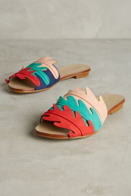 Guilhermina Scalloped Slide Sandals