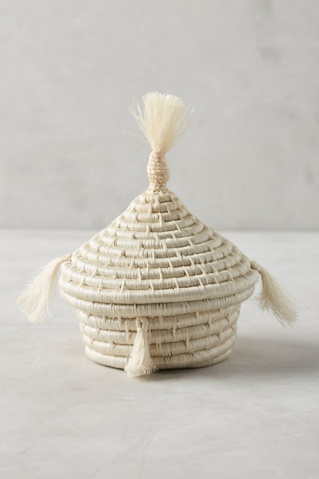 Lidded Tassel Basket