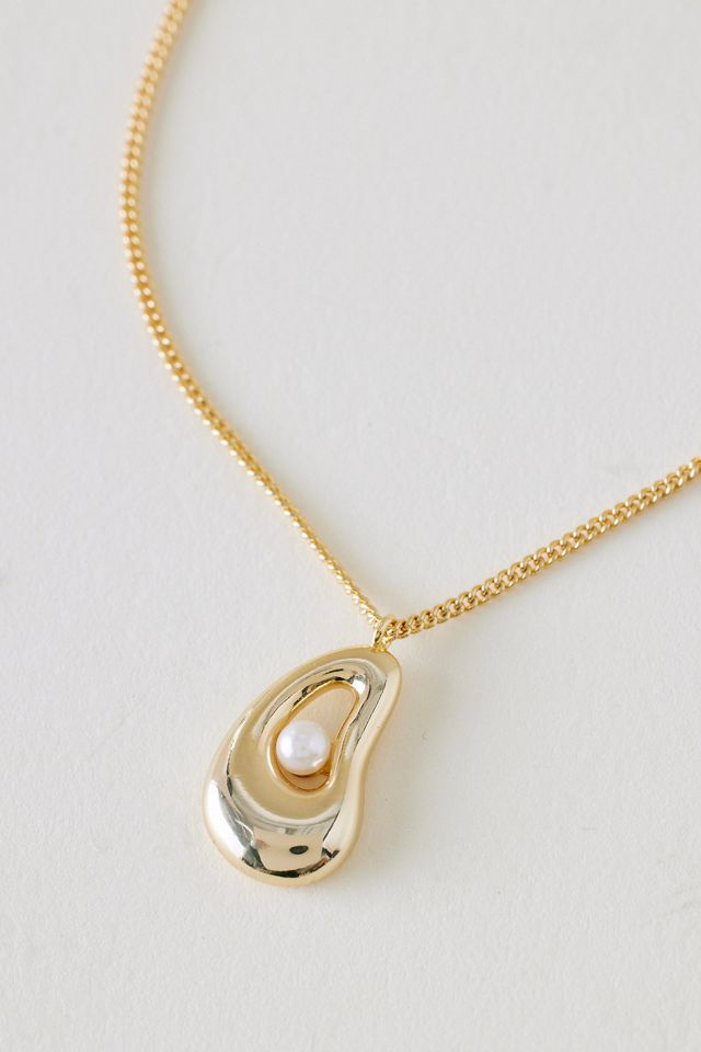 Pebble Pearl Pendant Necklace #1