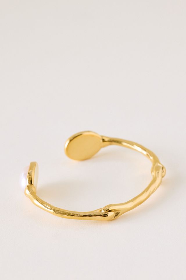 Bracelet manchette géométrique en perles d'eau douce plaqué or Aza KMABEL #1