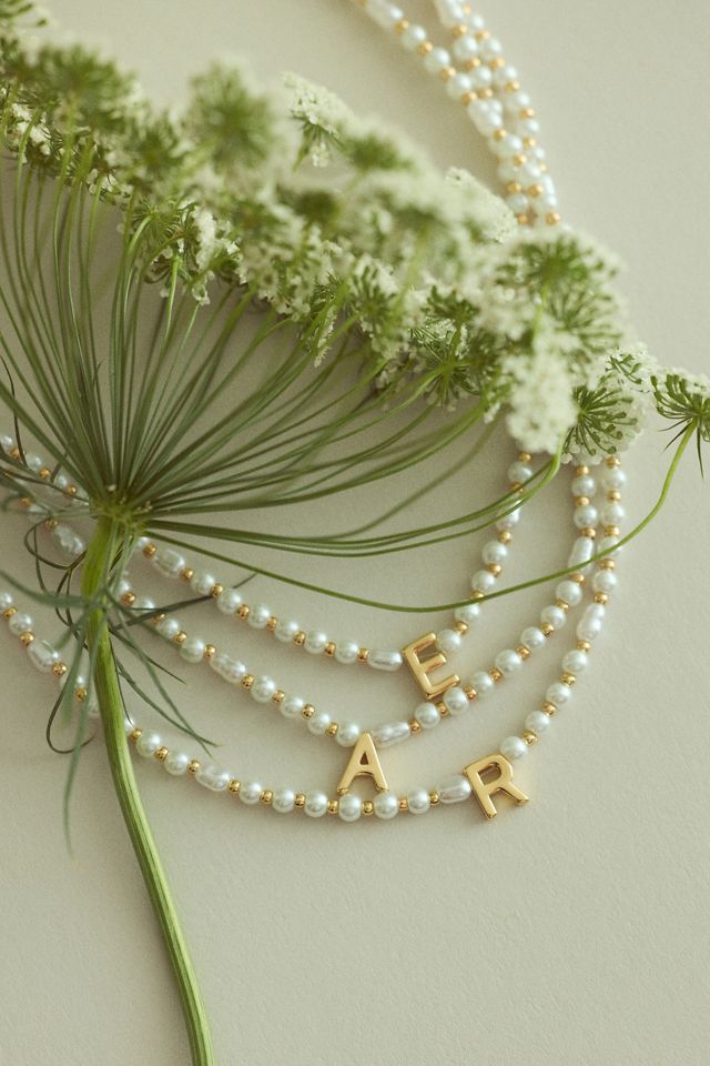 Collier de perles monogrammé #1