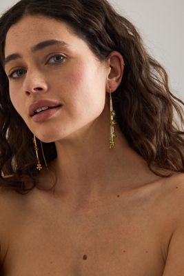 Aretes Pasantes Margarita Brillante Chapados en Oro