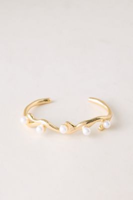 Brazalete Bañado en Oro con Adornos de Perlas