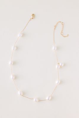 Delicate Pearl Necklace