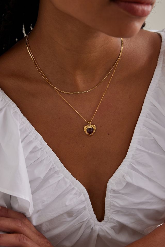 Collier avec petit cœur grenat Rachel Jackson #1