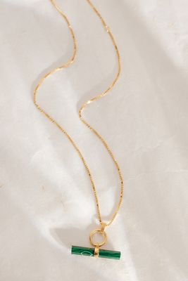 Rachel Jackson Collar de Malaquita con barra en T con protección chapada en oro