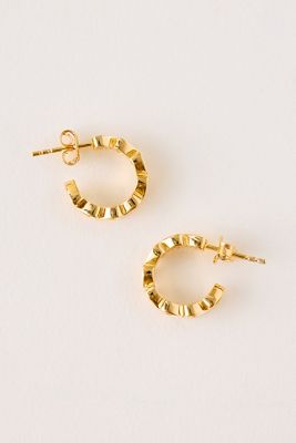 Rachel Jackson Aretes de Aro Mini Love Story en Forma de Corazón