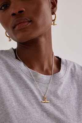 Collar con Colgante en T de Cadena Belcher de Plata de Tilly Sveaas