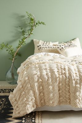 Tufted Pointilliste Quilt