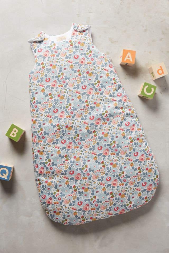 Small Bouquets Sleeper