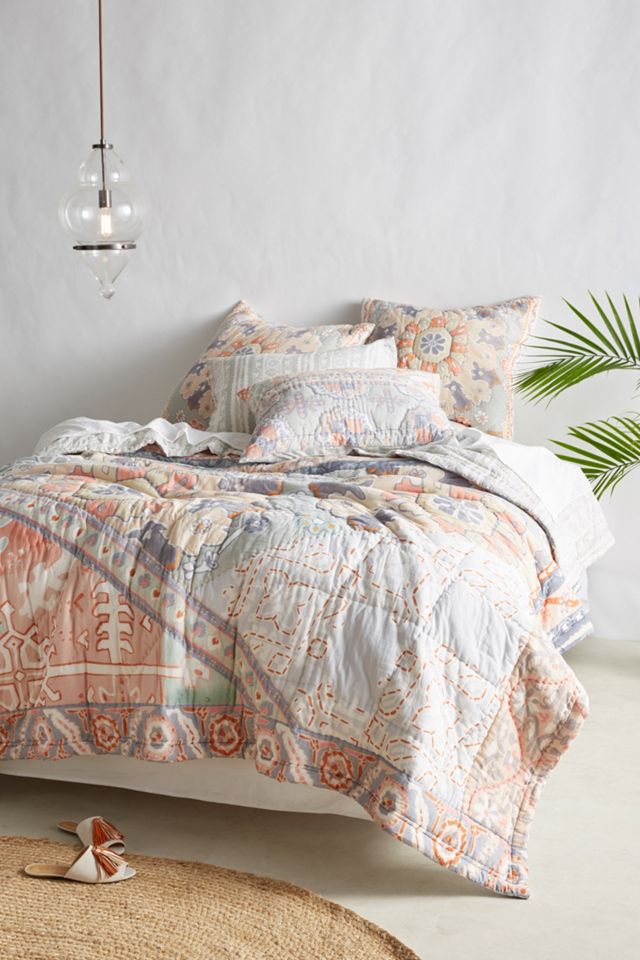 Pilar Quilt