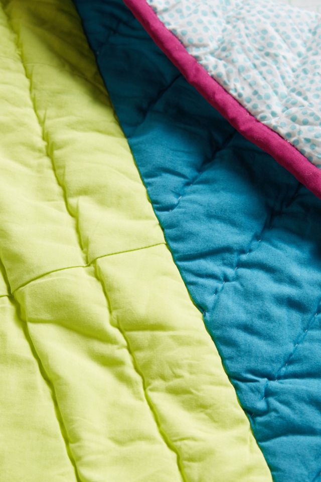 Triangles Toddler Quilt #1