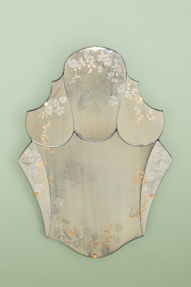 Akio Mirror #4