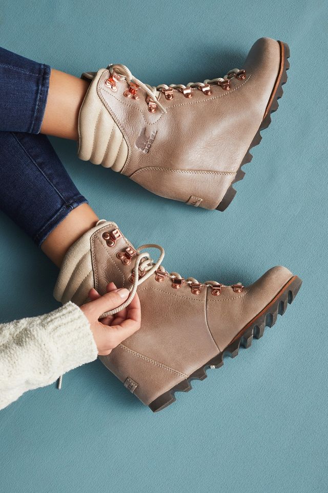 Sorel rose gold boots deals