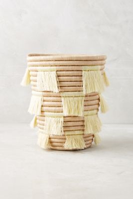 Eyelash-Fringed Catchall Basket