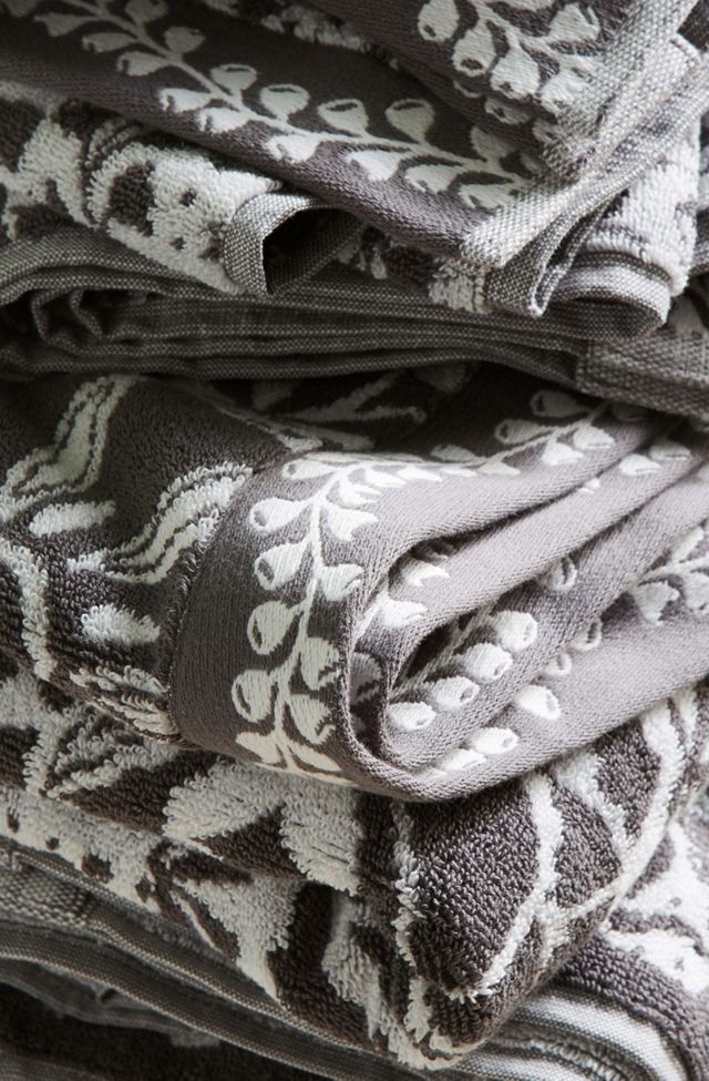 Merida Jacquard Towel Collection #1