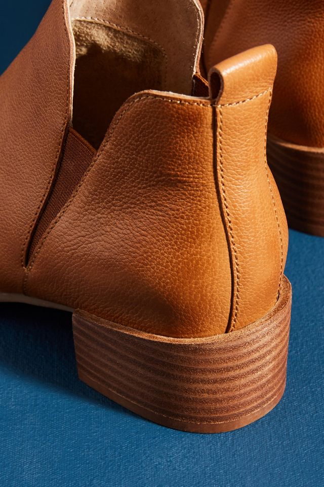 Seychelles offstage hot sale chelsea boots