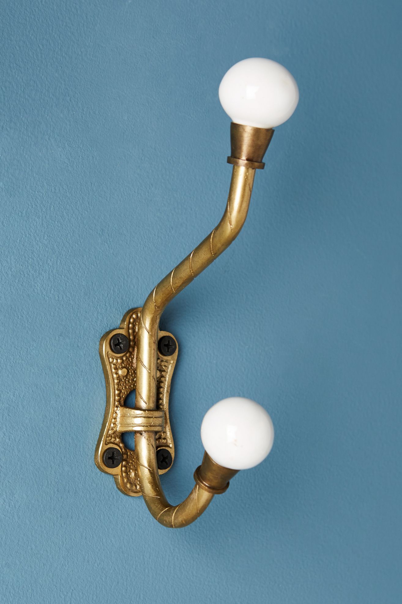 Hotelier Hook - White, One Size