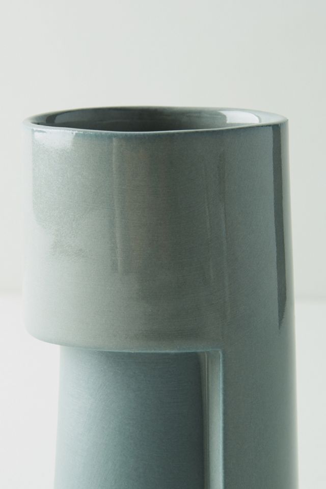 Tone Shift Vase #1